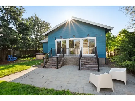 4618 NE 26th Avenue Portland OR 97211