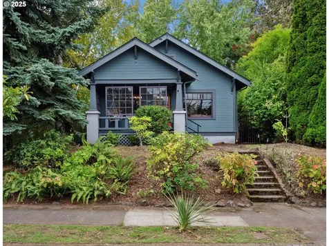 9306 N Ivanhoe Street Portland OR 97203