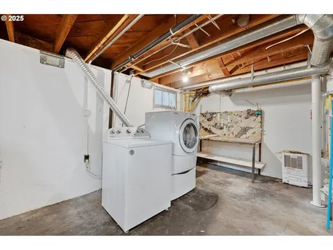 9306 N Ivanhoe Street Portland OR 97203