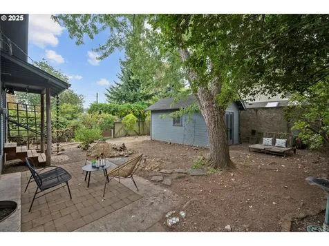 9306 N Ivanhoe Street Portland OR 97203