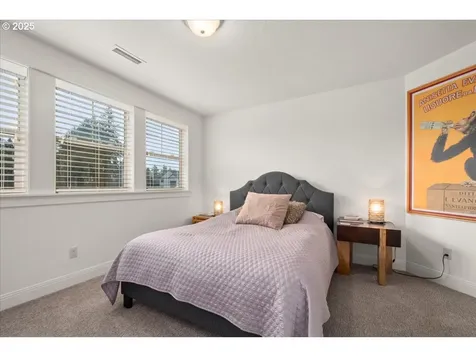 14109 NW 56th Avenue Vancouver WA 98685