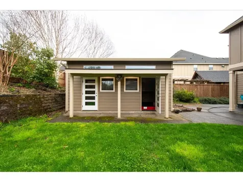 14109 NW 56th Avenue Vancouver WA 98685