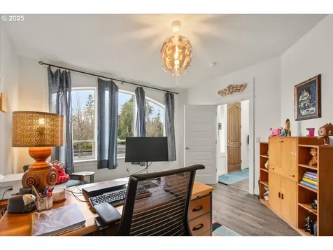 14109 NW 56th Avenue Vancouver WA 98685