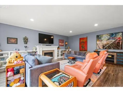 14109 NW 56th Avenue Vancouver WA 98685