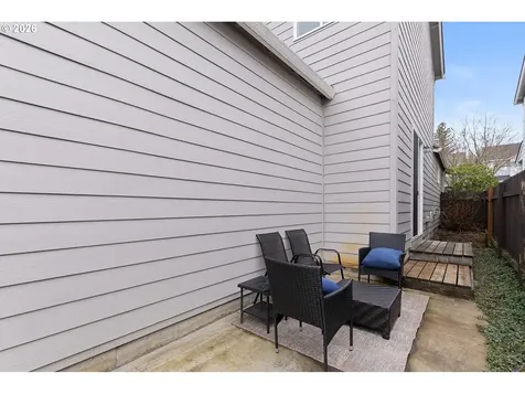5646 K Street Washougal WA 98671
