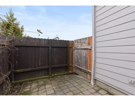 5646 K Street Washougal WA 98671