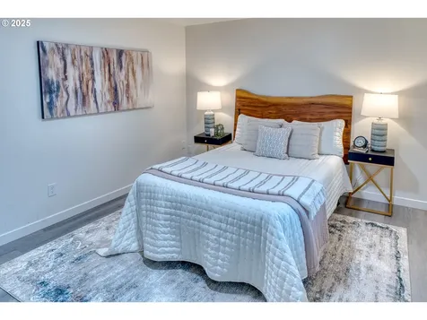 10525 SW 63rd Drive Portland OR 97219