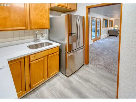 10525 SW 63rd Drive Portland OR 97219