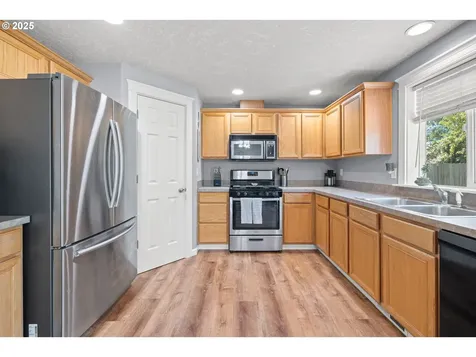 1230 Homestead Place Molalla OR 97038