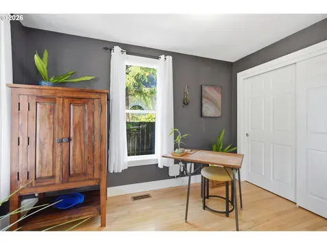 9418 N Allegheny Avenue Portland OR 97203
