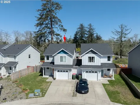 27 NW 6th Place Warrenton OR 97146