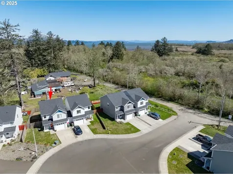 27 NW 6th Place Warrenton OR 97146