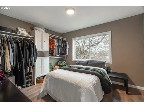 2410 E 12th Street The Dalles OR 97058