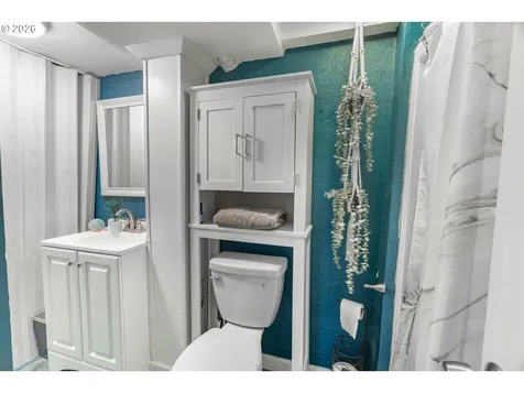 2410 E 12th Street The Dalles OR 97058