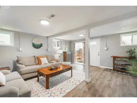 2410 E 12th Street The Dalles OR 97058