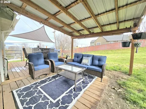2410 E 12th Street The Dalles OR 97058