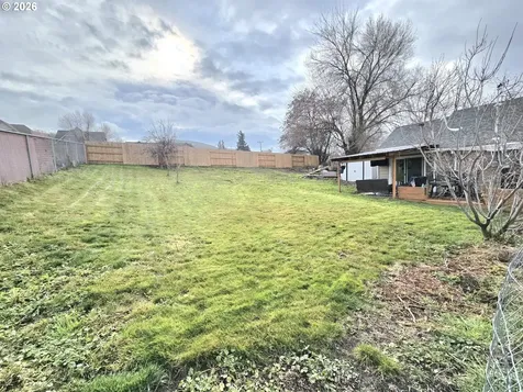 2410 E 12th Street The Dalles OR 97058
