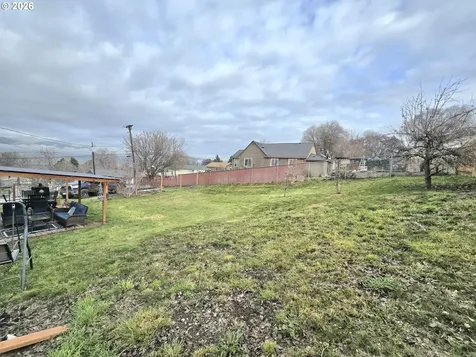 2410 E 12th Street The Dalles OR 97058
