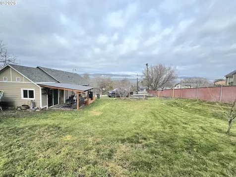 2410 E 12th Street The Dalles OR 97058