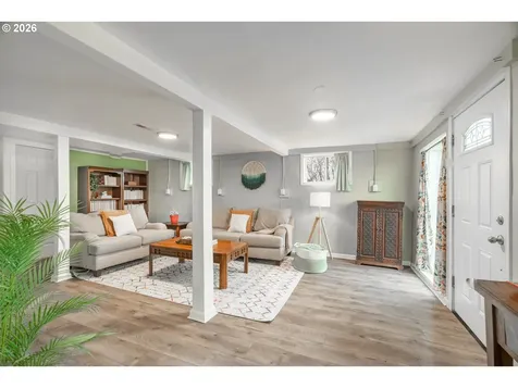 2410 E 12th Street The Dalles OR 97058