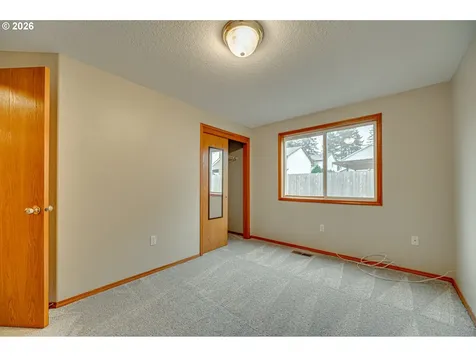 8317 NE 38th Court Vancouver WA 98665