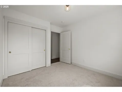 1251 SW Oregon Avenue Dallas OR 97338