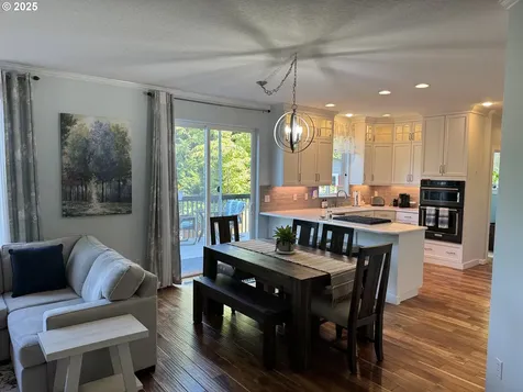 1410 S 21st Place Ridgefield WA 98642