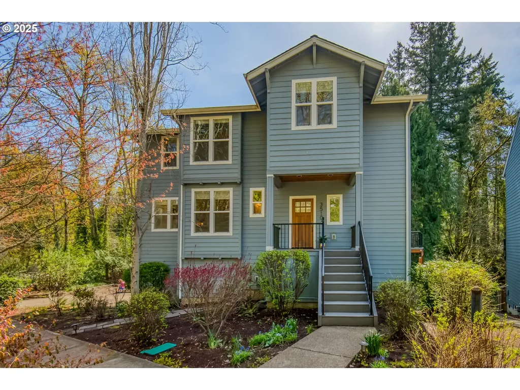 3510 SW Arnold Street Portland OR 97219