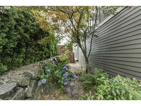17206 NW Widgi Creek Court Beaverton OR 97006