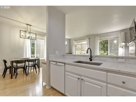 17206 NW Widgi Creek Court Beaverton OR 97006