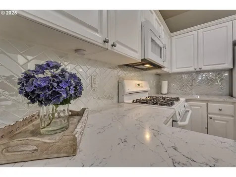 17206 NW Widgi Creek Court Beaverton OR 97006