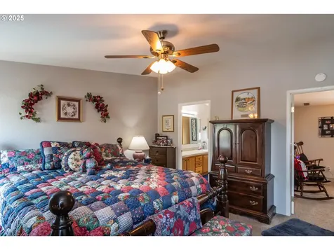 110 Morning Crest Court Roseburg OR 97471