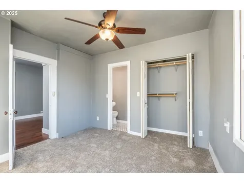 289 Harbor Street Florence OR 97439