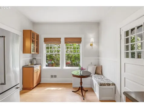 3557 NE Hollyrood Court Portland OR 97212