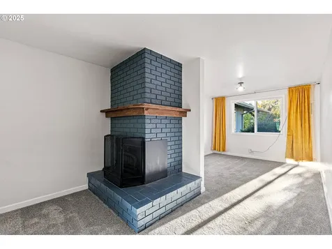 943 Saville Avenue Eugene OR 97404