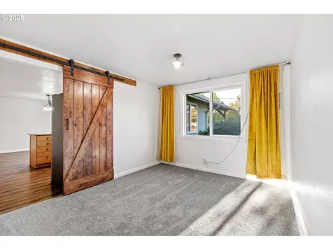 943 Saville Avenue Eugene OR 97404