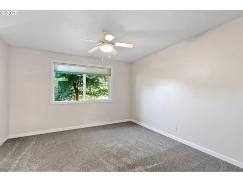 943 Saville Avenue Eugene OR 97404