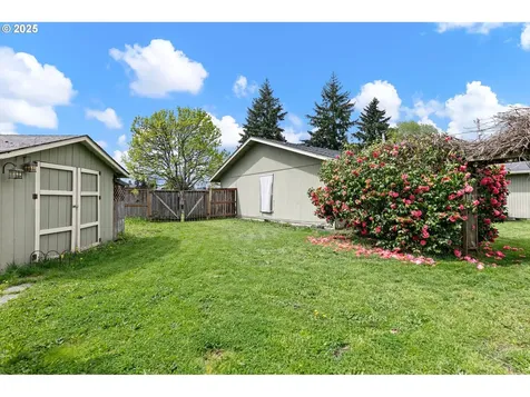 943 Saville Avenue Eugene OR 97404