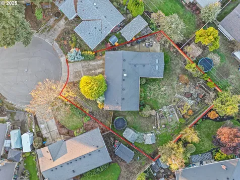 943 Saville Avenue Eugene OR 97404