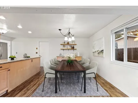 943 Saville Avenue Eugene OR 97404