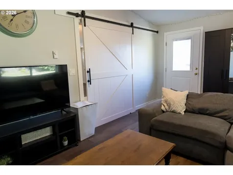 420 Juniper Street Florence OR 97439