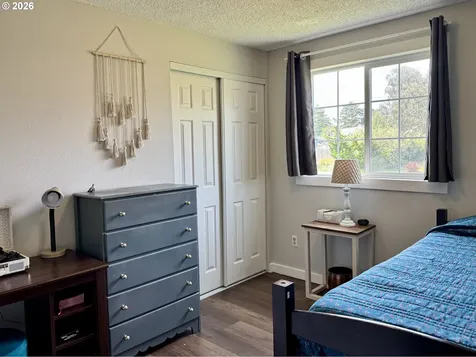 420 Juniper Street Florence OR 97439