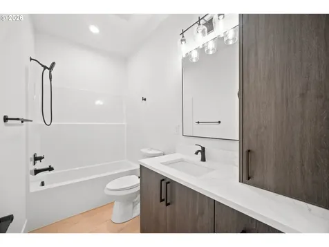15101 NE 86th Street Vancouver WA 98682