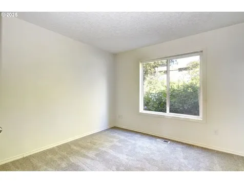 13102 SE 26th Street Vancouver WA 98683