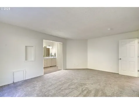 13102 SE 26th Street Vancouver WA 98683