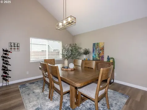 2009 SE 158th Avenue Vancouver WA 98683