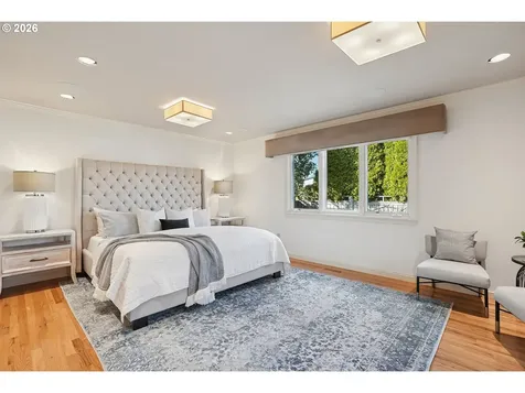 1776 SW Montgomery Drive Portland OR 97201