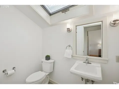 1776 SW Montgomery Drive Portland OR 97201