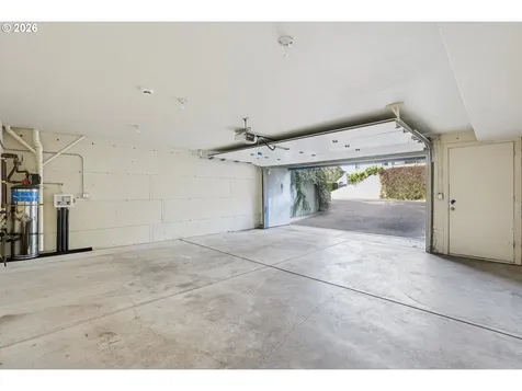 1776 SW Montgomery Drive Portland OR 97201