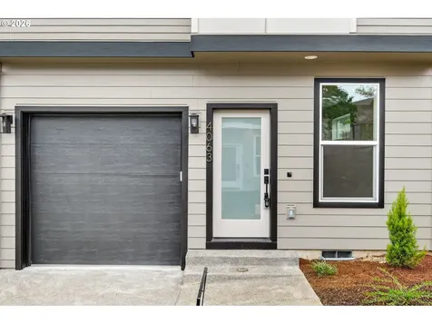 4063 SW Mckinley Gresham OR 97080